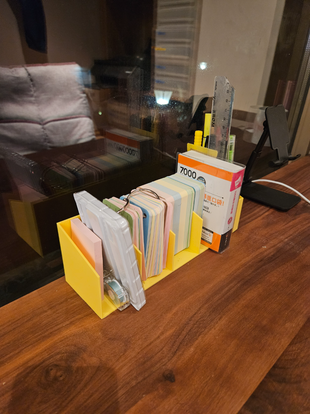 mini bookshelf