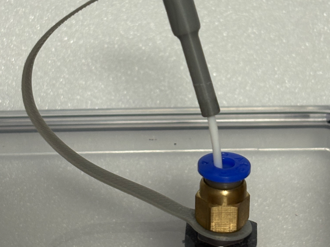 Filament End Cap for PC4-M6 (With Flexible Tether)