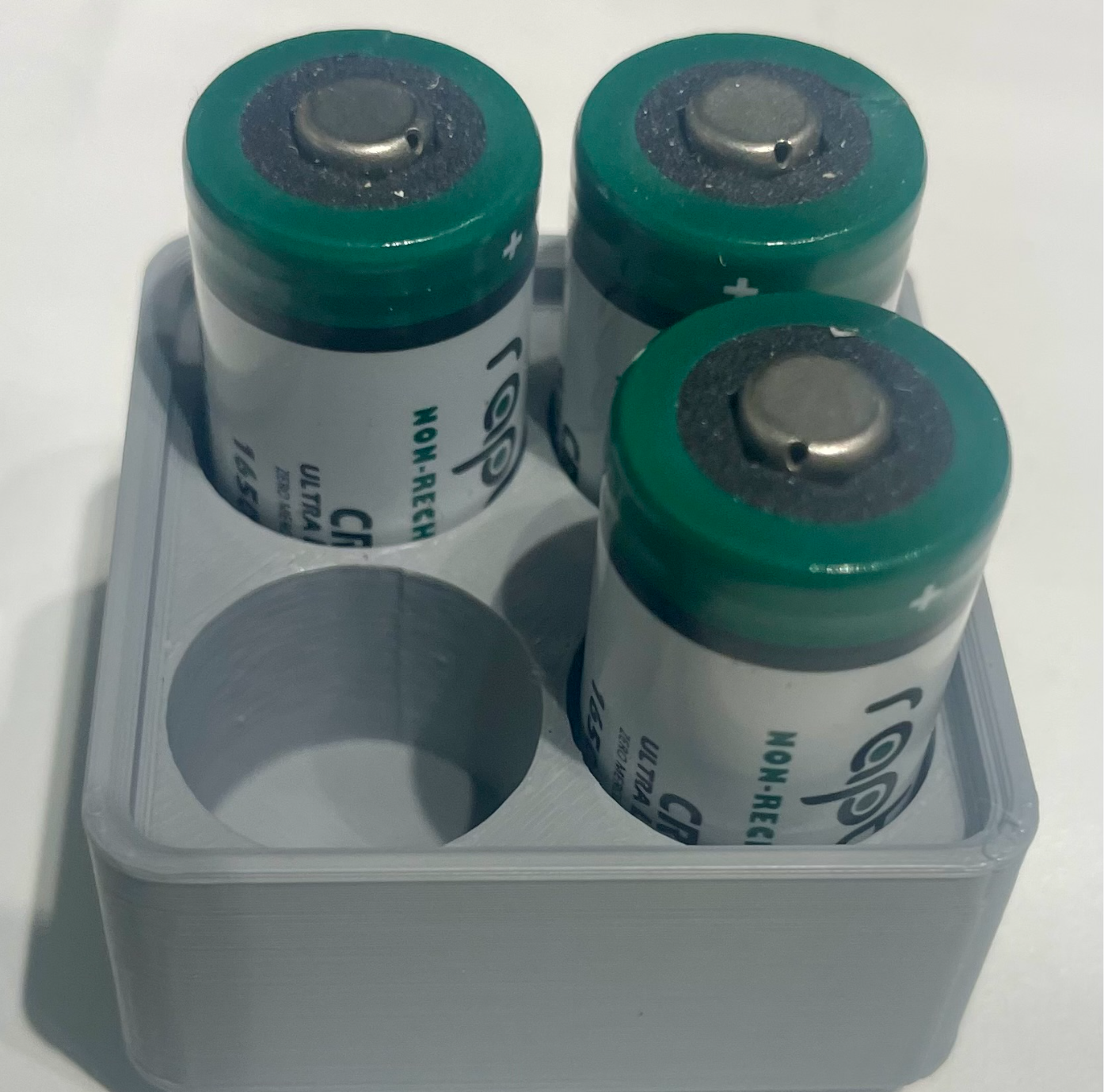 Gridfinity with pin CR123A battery storage