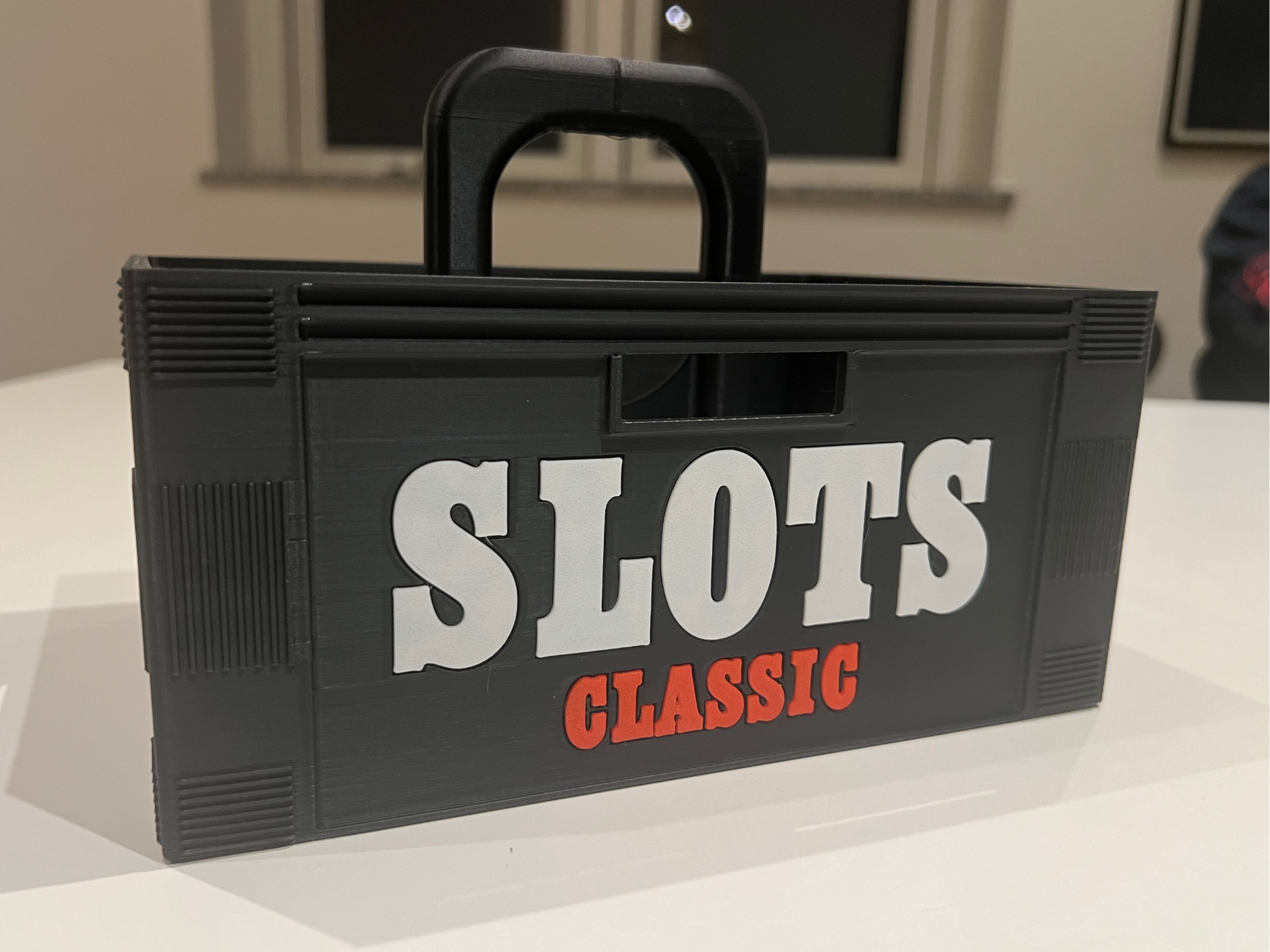 Slots Classic 6 Pack with handle