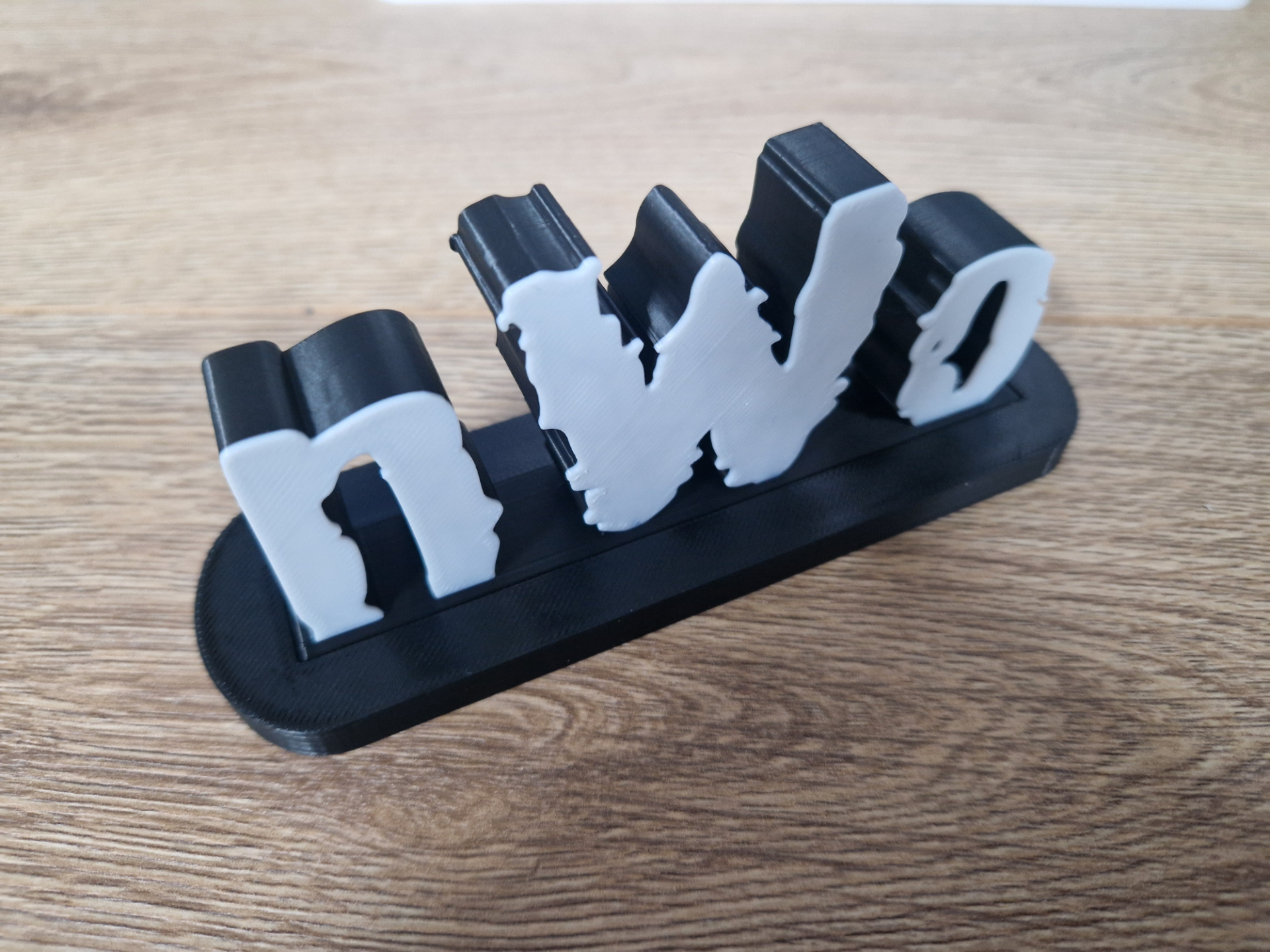nWo Sign