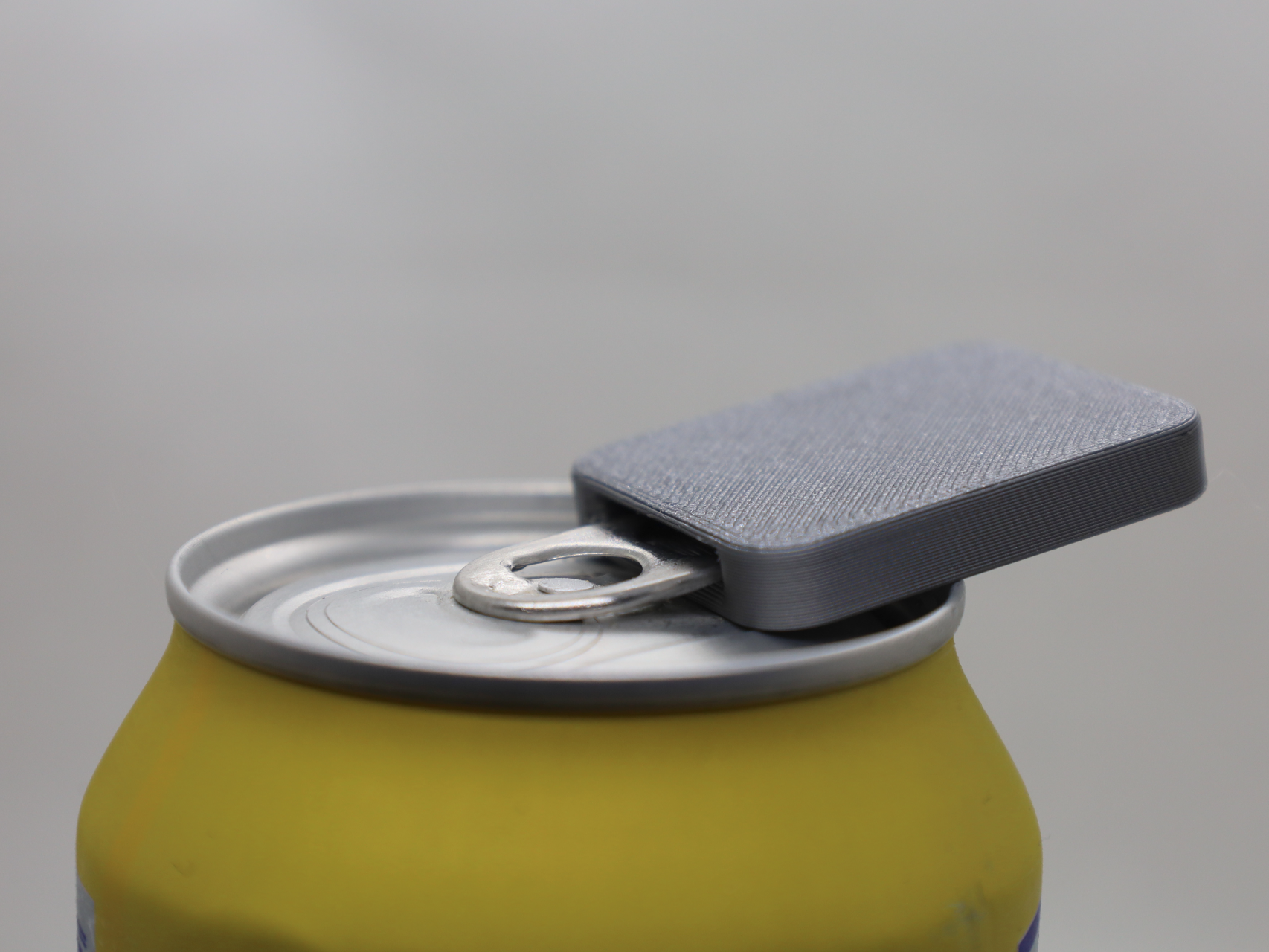 Abridor para anillas de latas