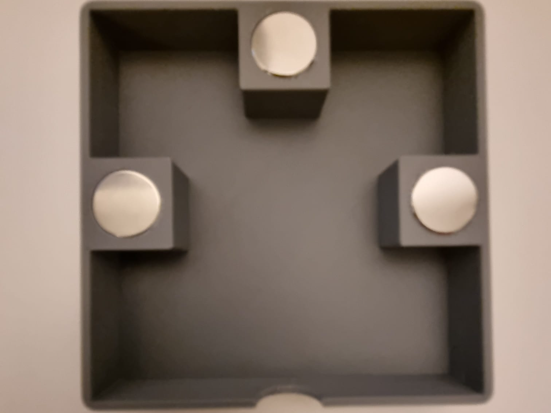 Pull switch cover