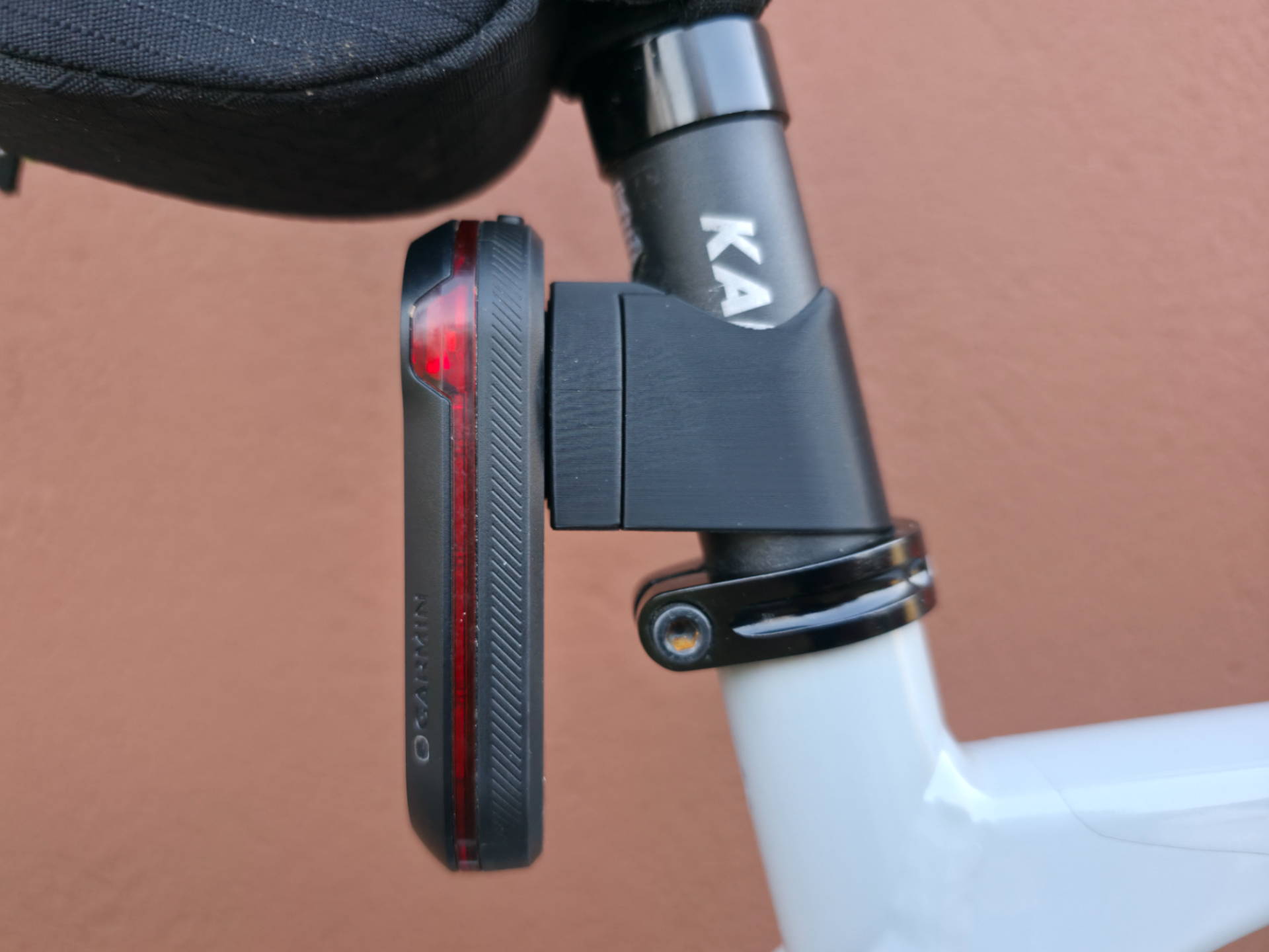 Radar Rücklicht Halter Sattelstütze Fahrrad Garmin