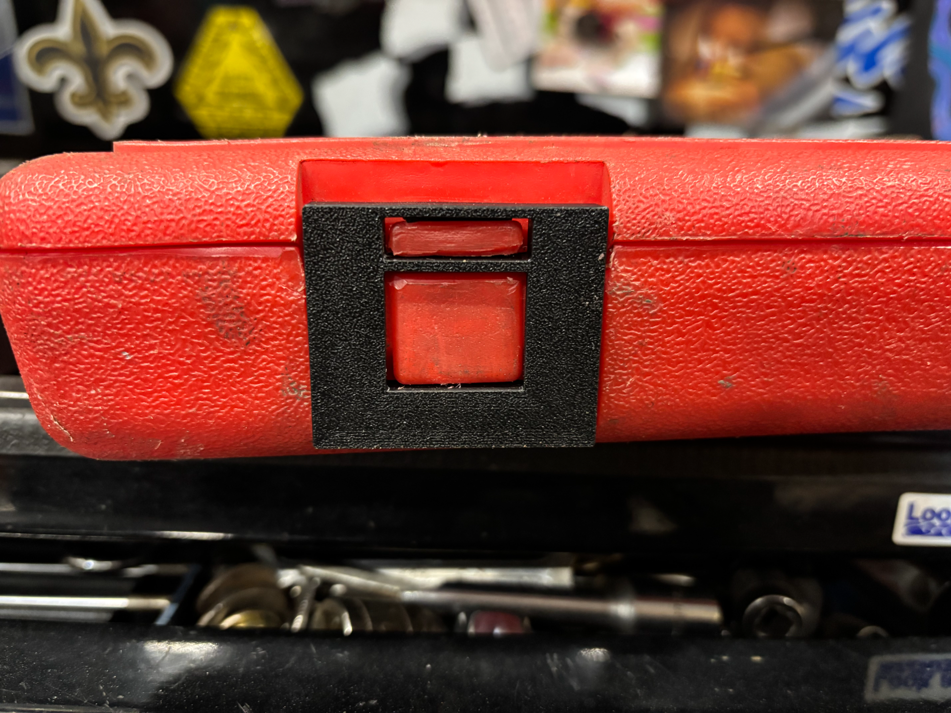 Snap-on Kit Latch