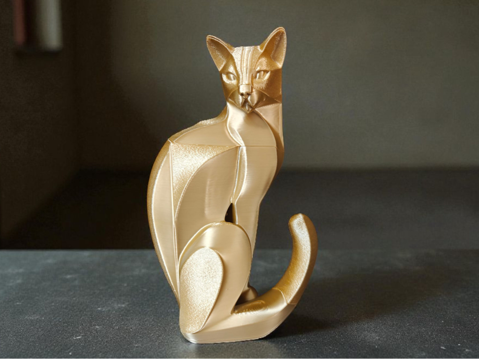 Escultura de gato segmentada