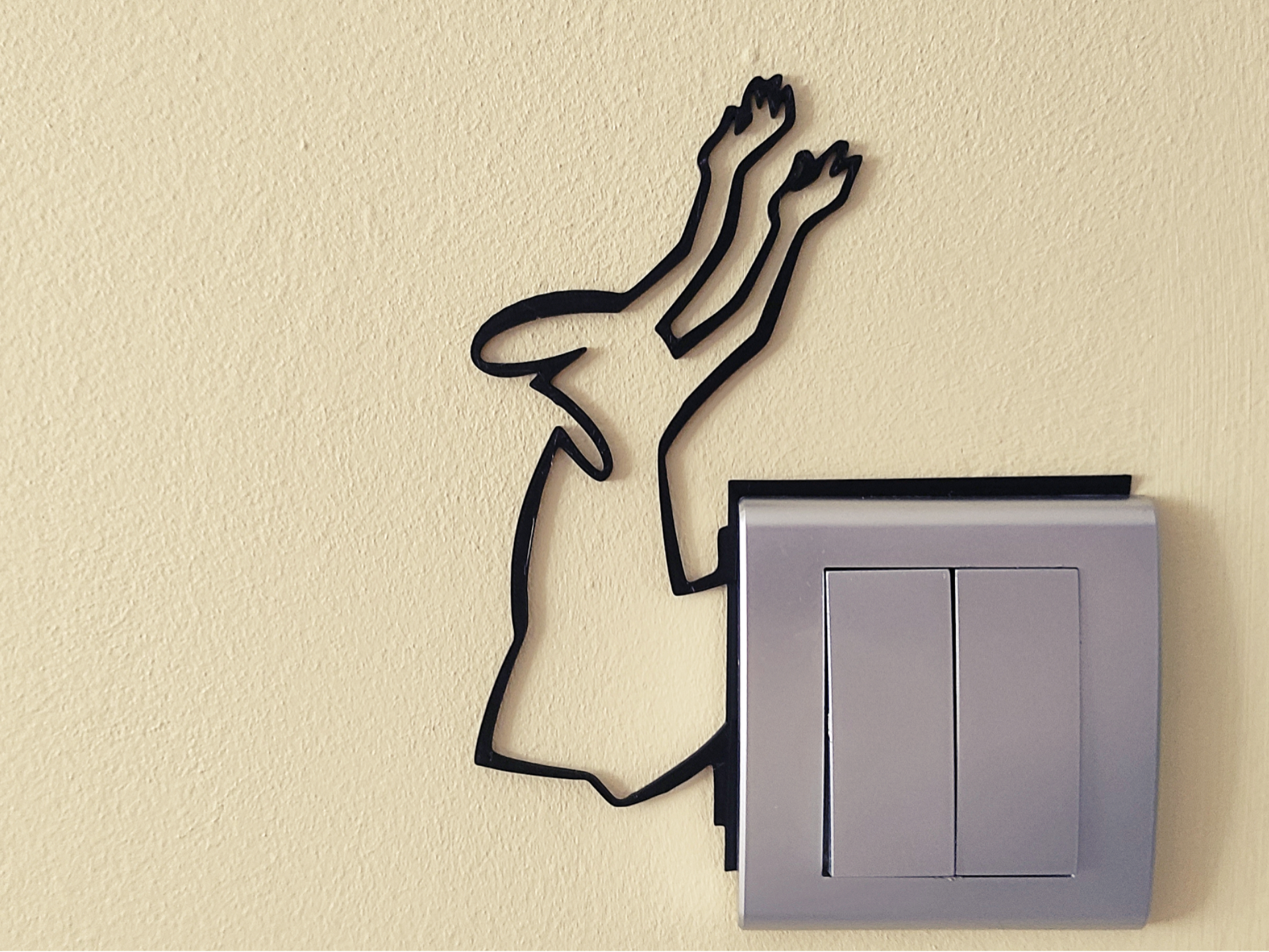 Funny Light Switch Gadget – La Linea Balum 68