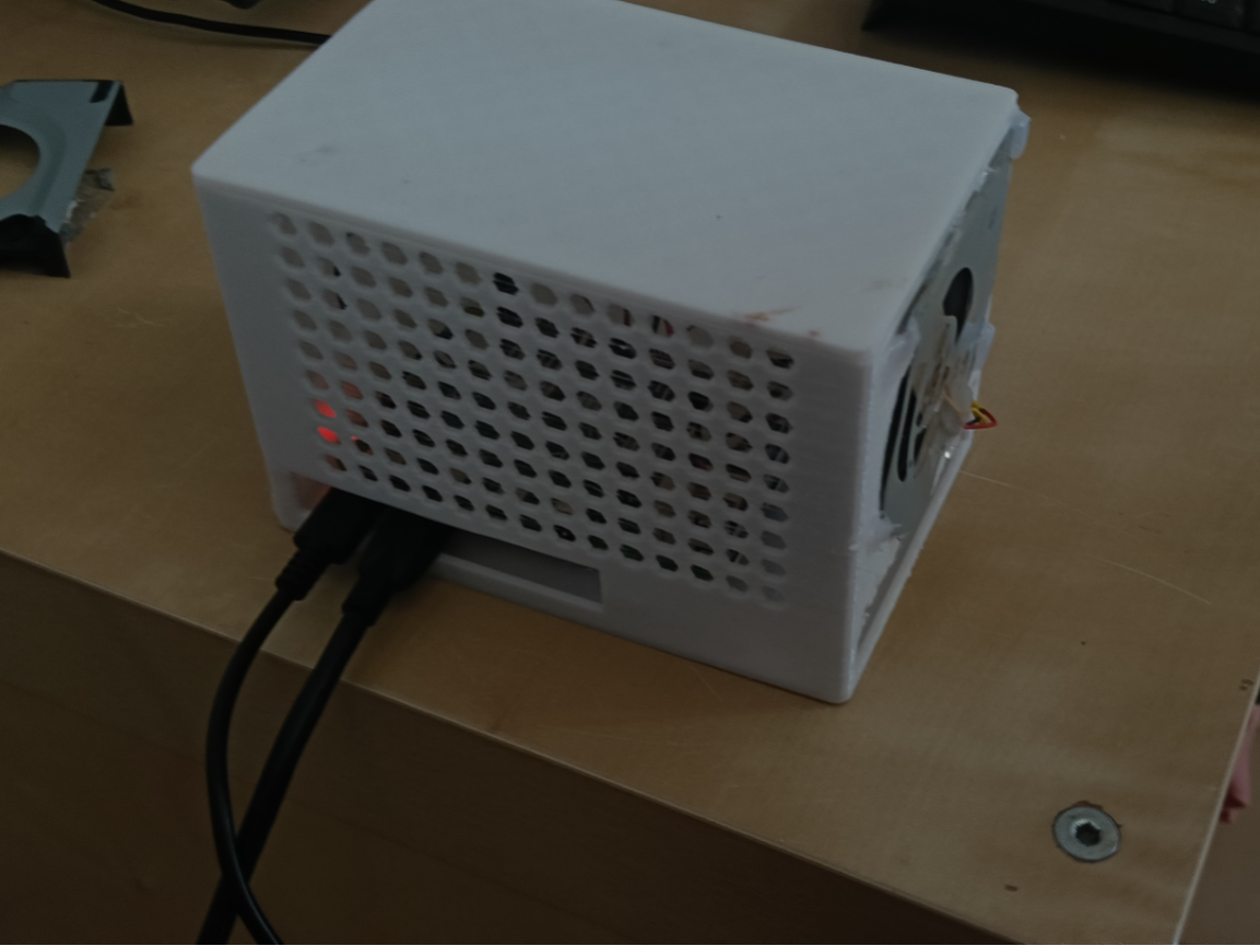boitier rasperrry pi avec ventilateur