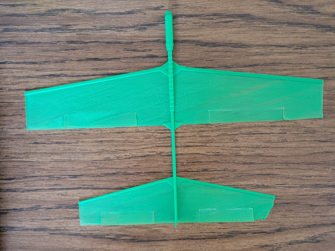 glider with ailerons(adjustable flight)