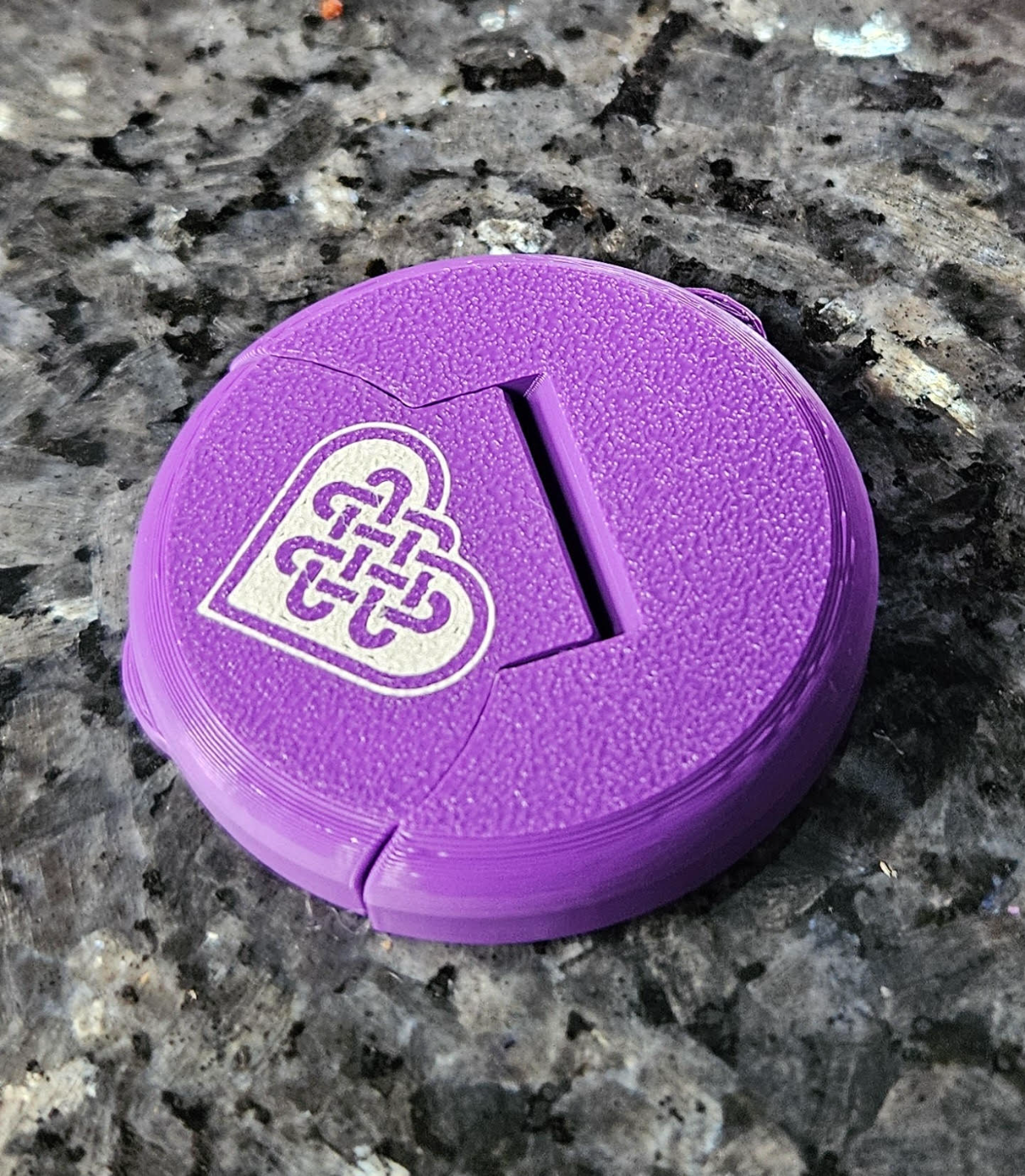 Can topper: Print in place, minimal support