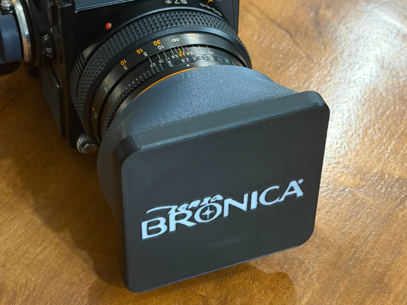 Bronica 80mm Zenzanon-S lens hood V2