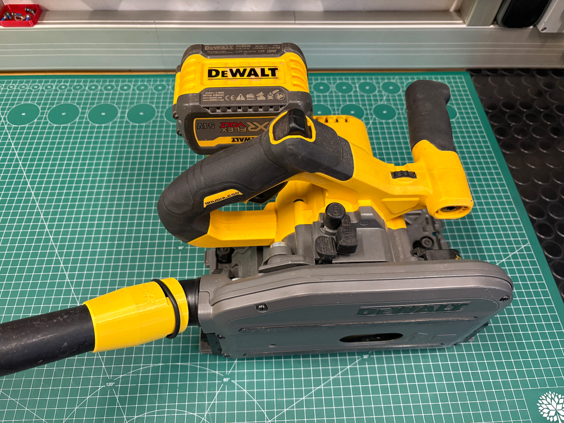 DEWALT Absaug Adapter DCS520 De Walt Staubsauger