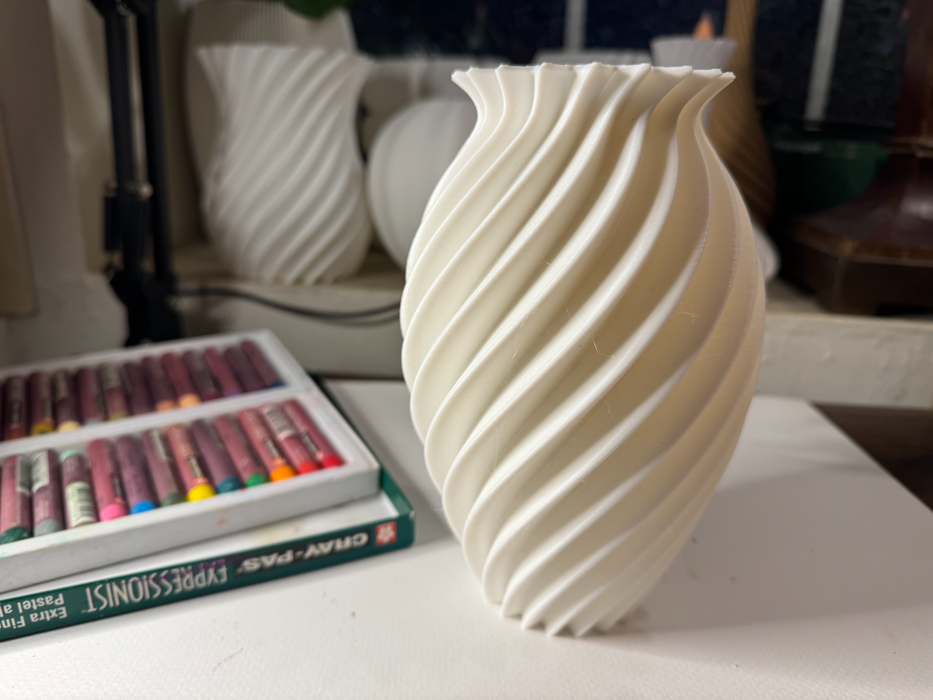 "Una Coe" Contemporary Spiral Vase