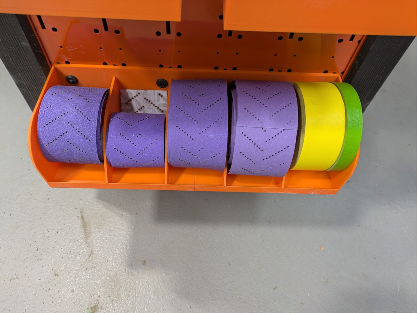Block sanding sand paper roll holder