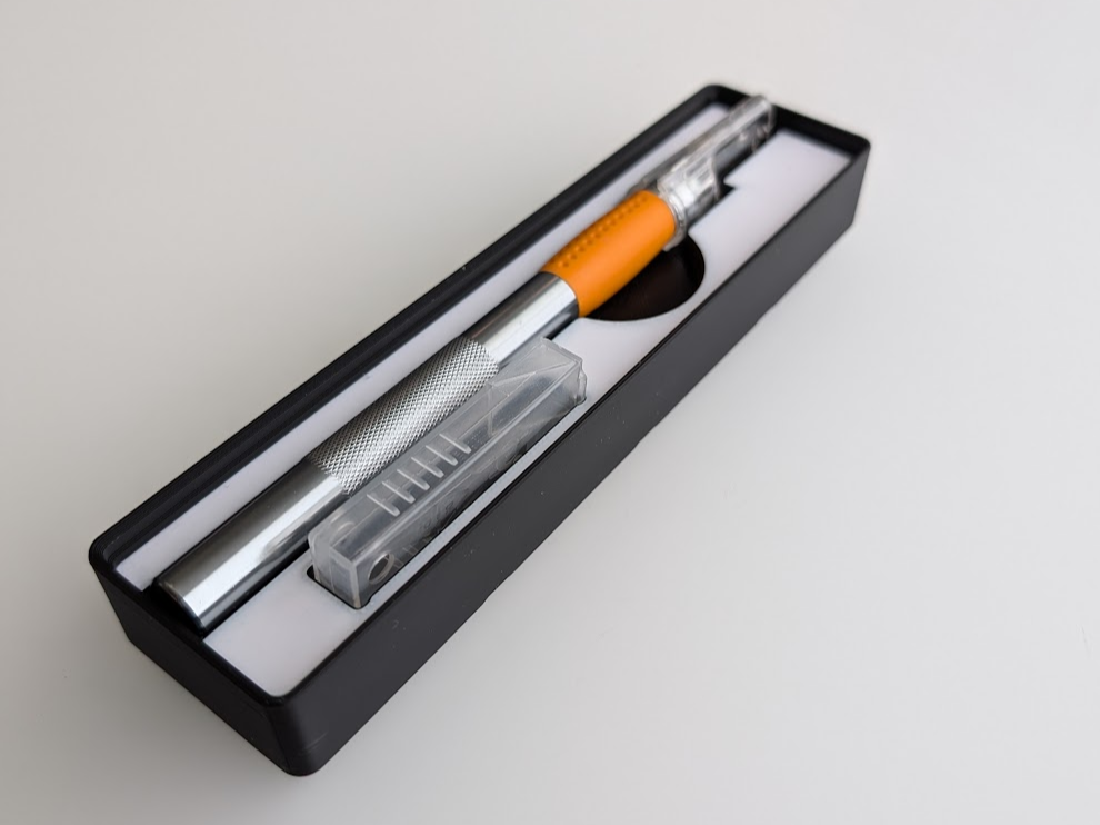 Grdifinity holder for fiskars craft knife
