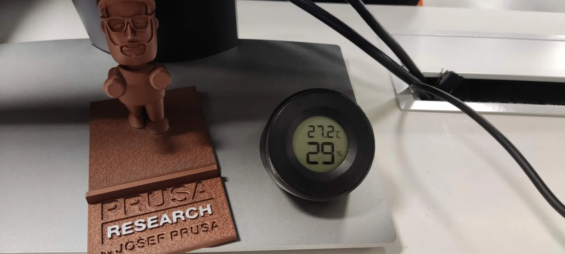 Desktop Adapter Hygrometer
