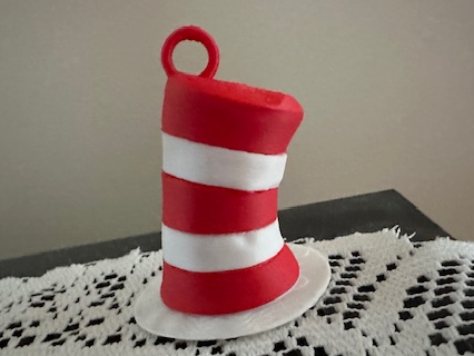 cat in the hat keychain