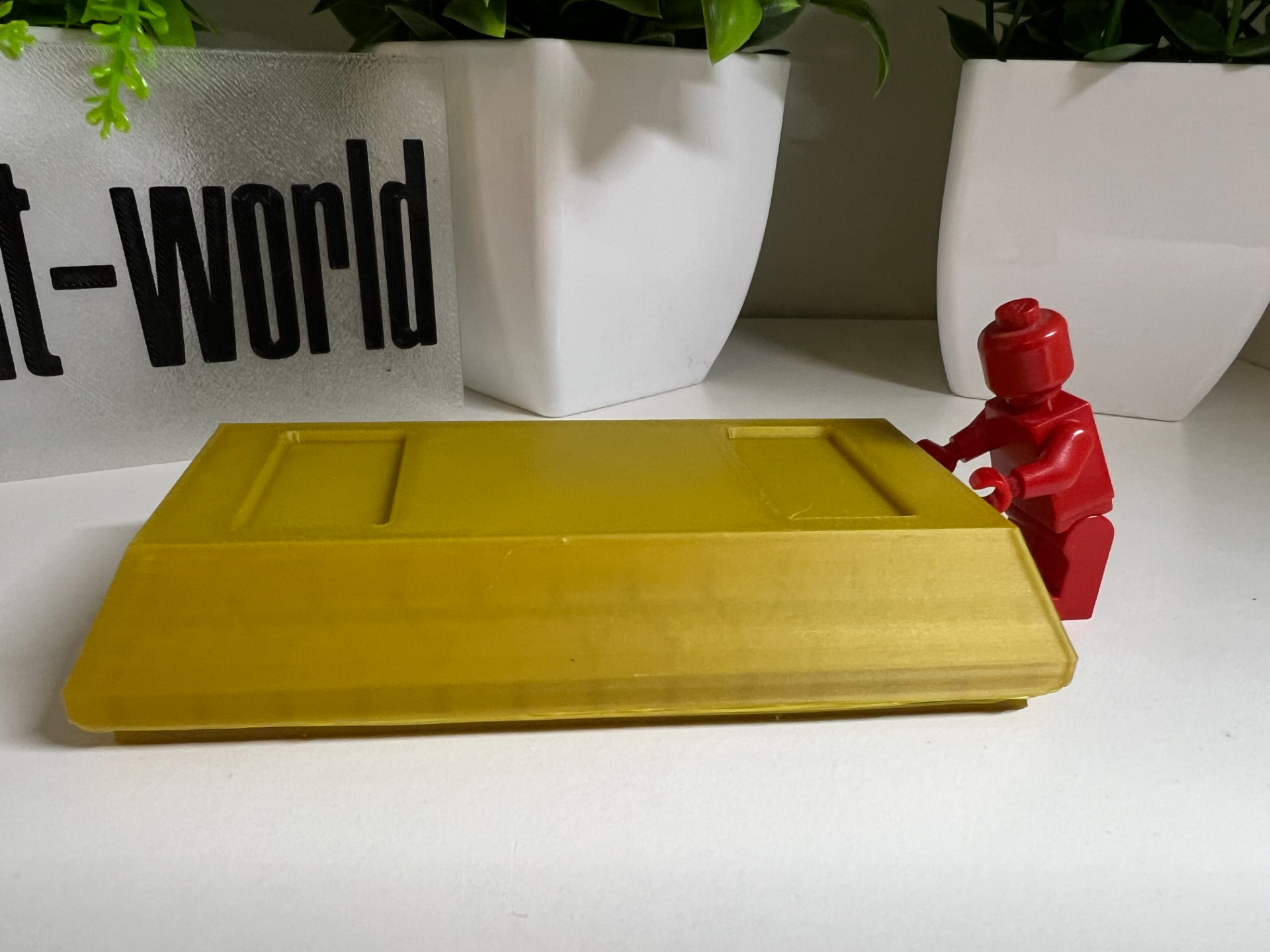 Large-Scaled Brick Gold Bar