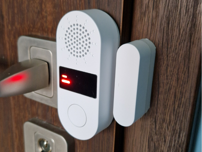 Distance for Door & Window Alarm Sensor Tuya
