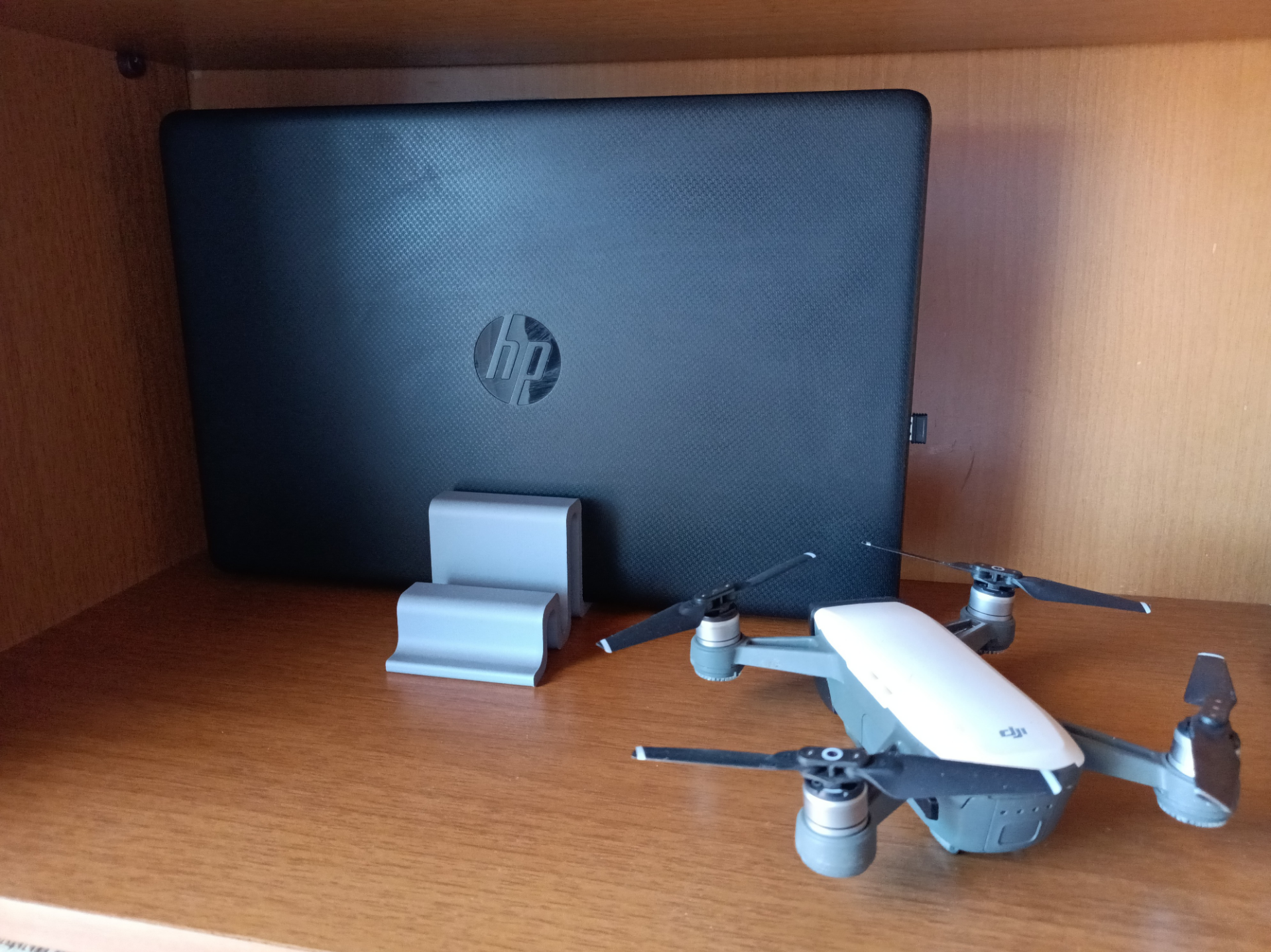 Modern Stand for Laptop And Phone