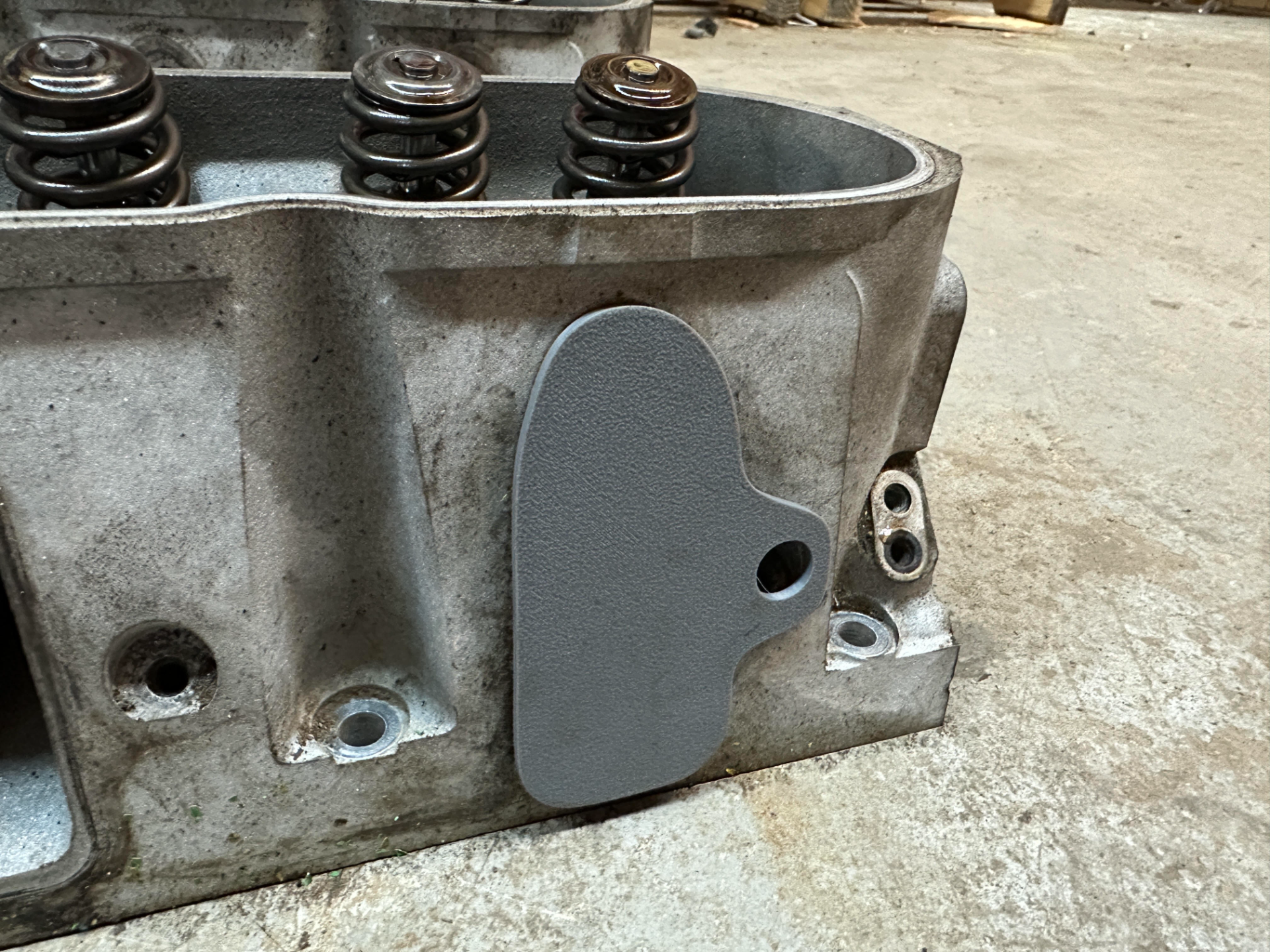LS intake manifold block offs for painting