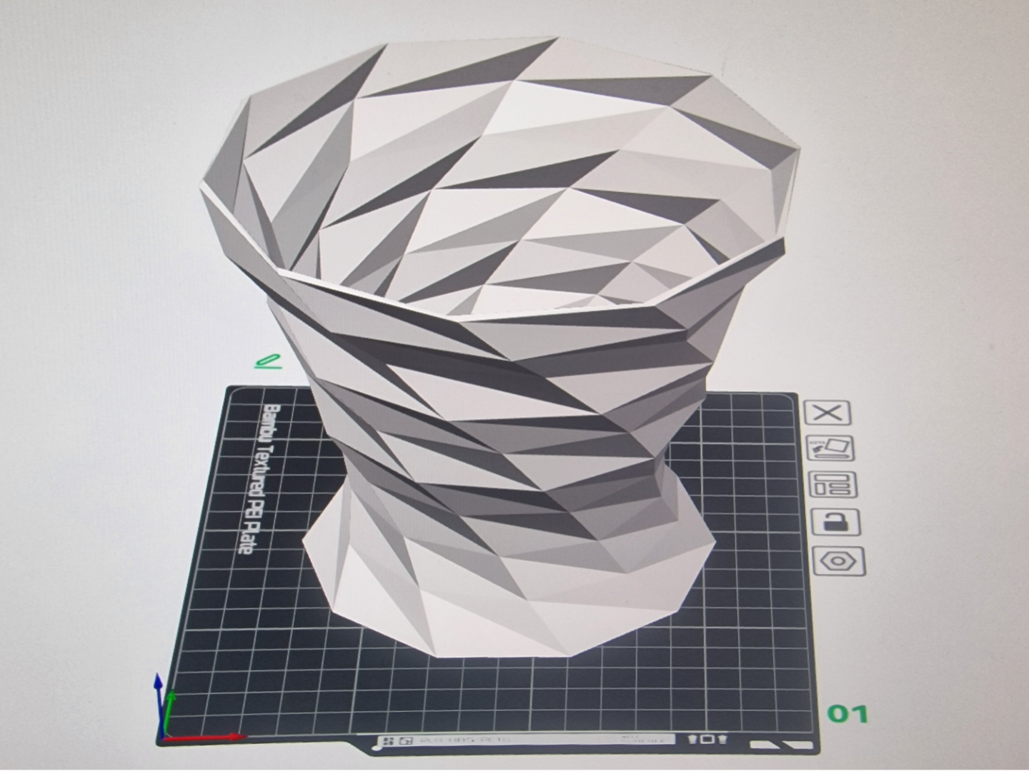 Tornado-shaped flower pot