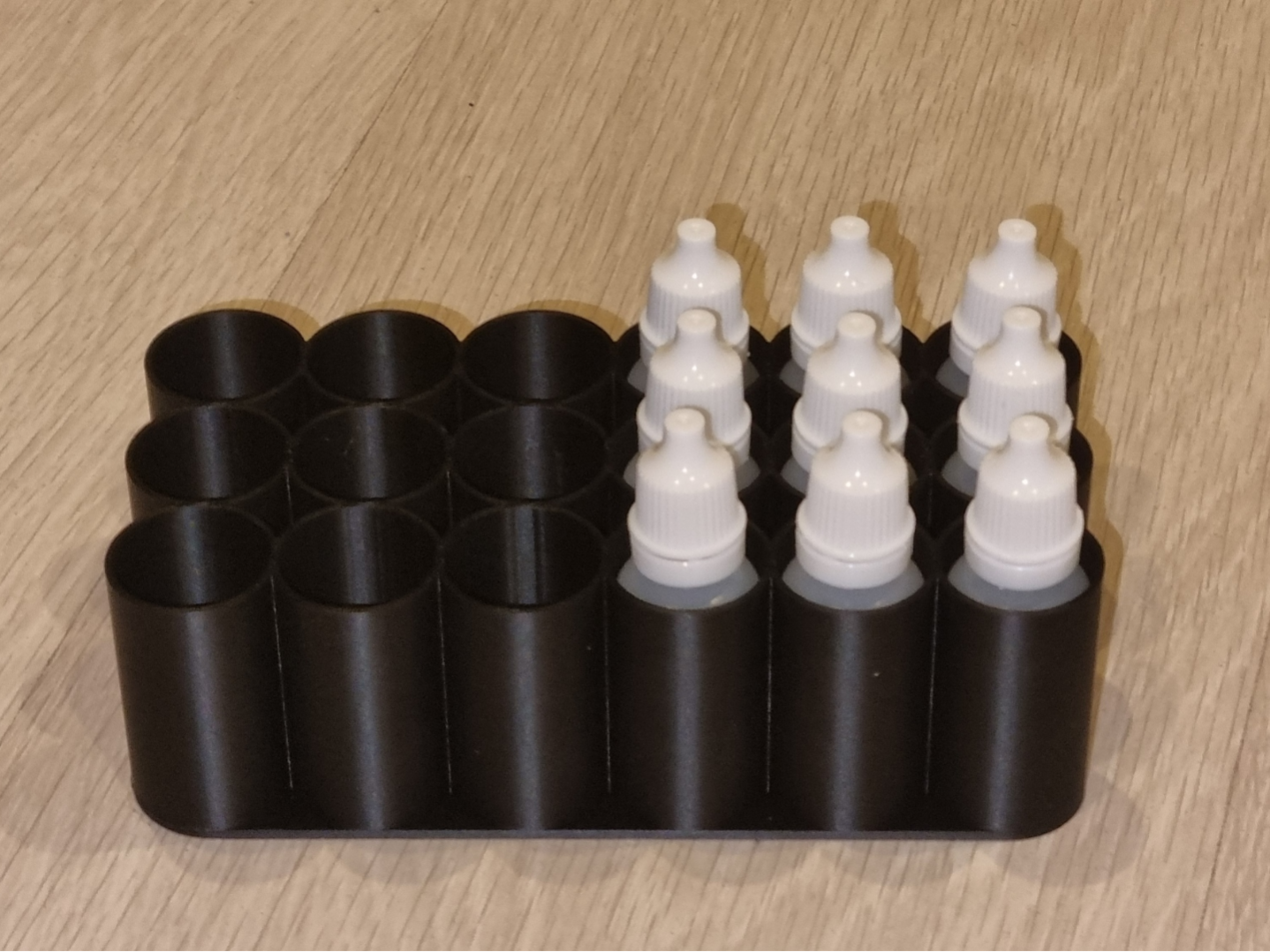 15 ml bottles container/organizer