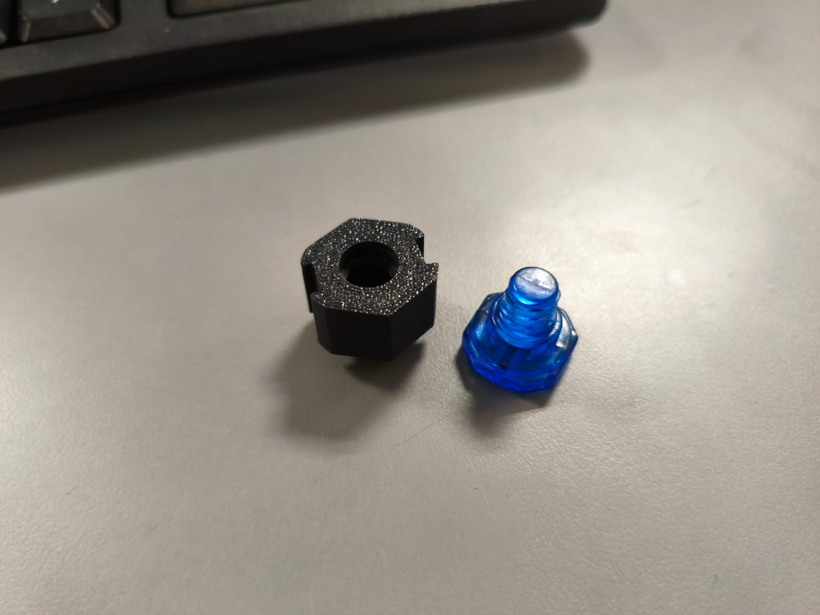 Beyblade Metal Fusion/Zero G Spin track