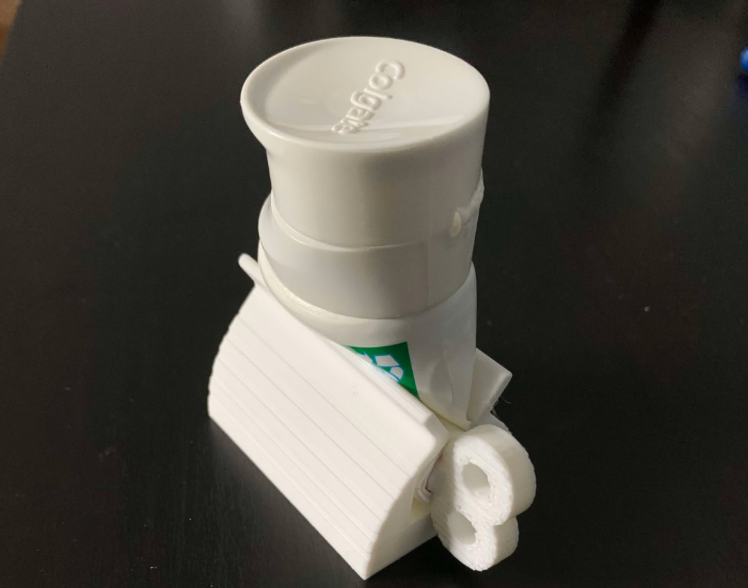 Vide tube de dentifrice