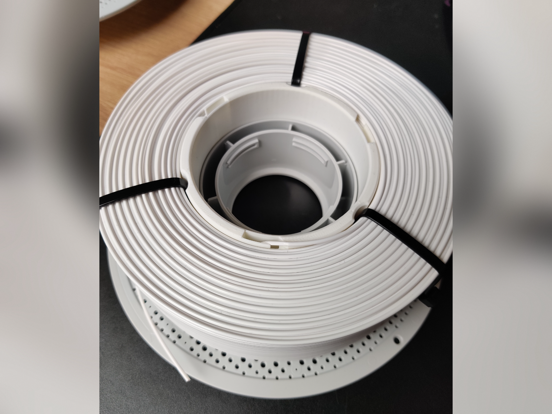 1kg MasterSpool to Bambu Spool Adapter