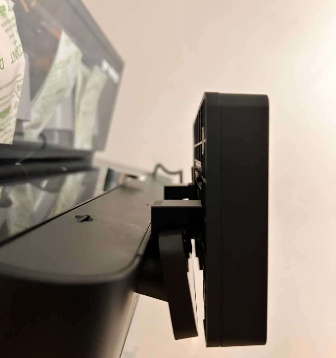 Panda Touch Mount