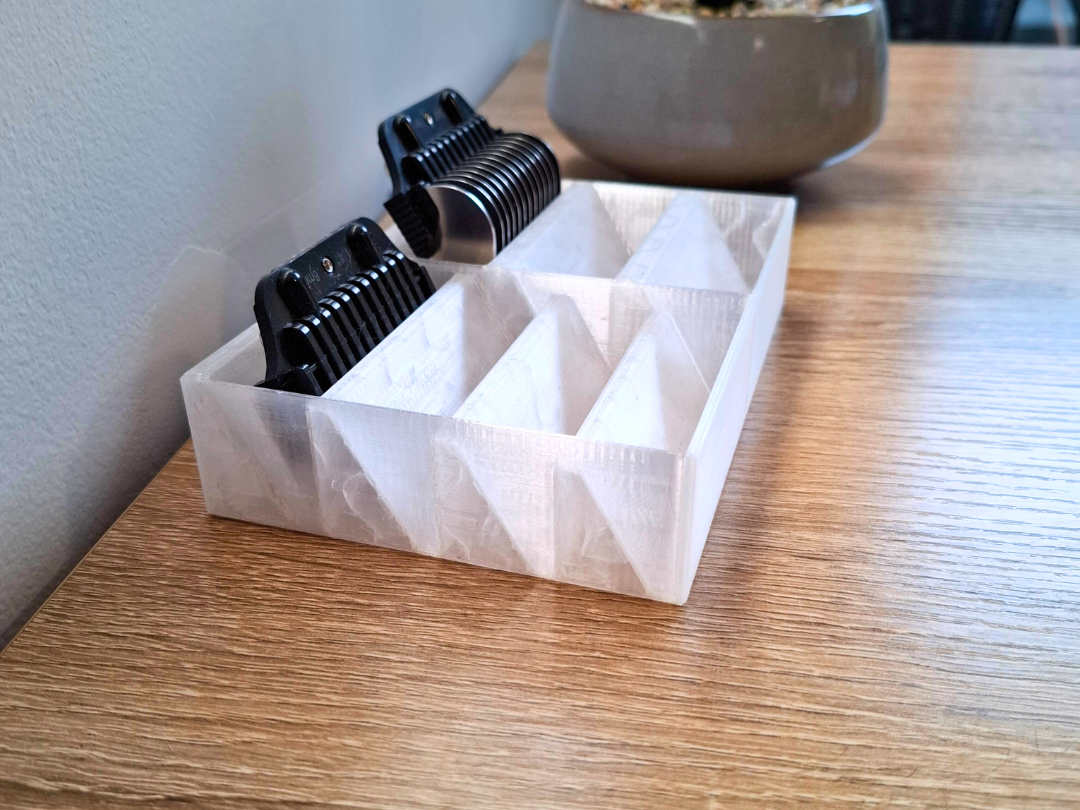 Grooming clipper holder