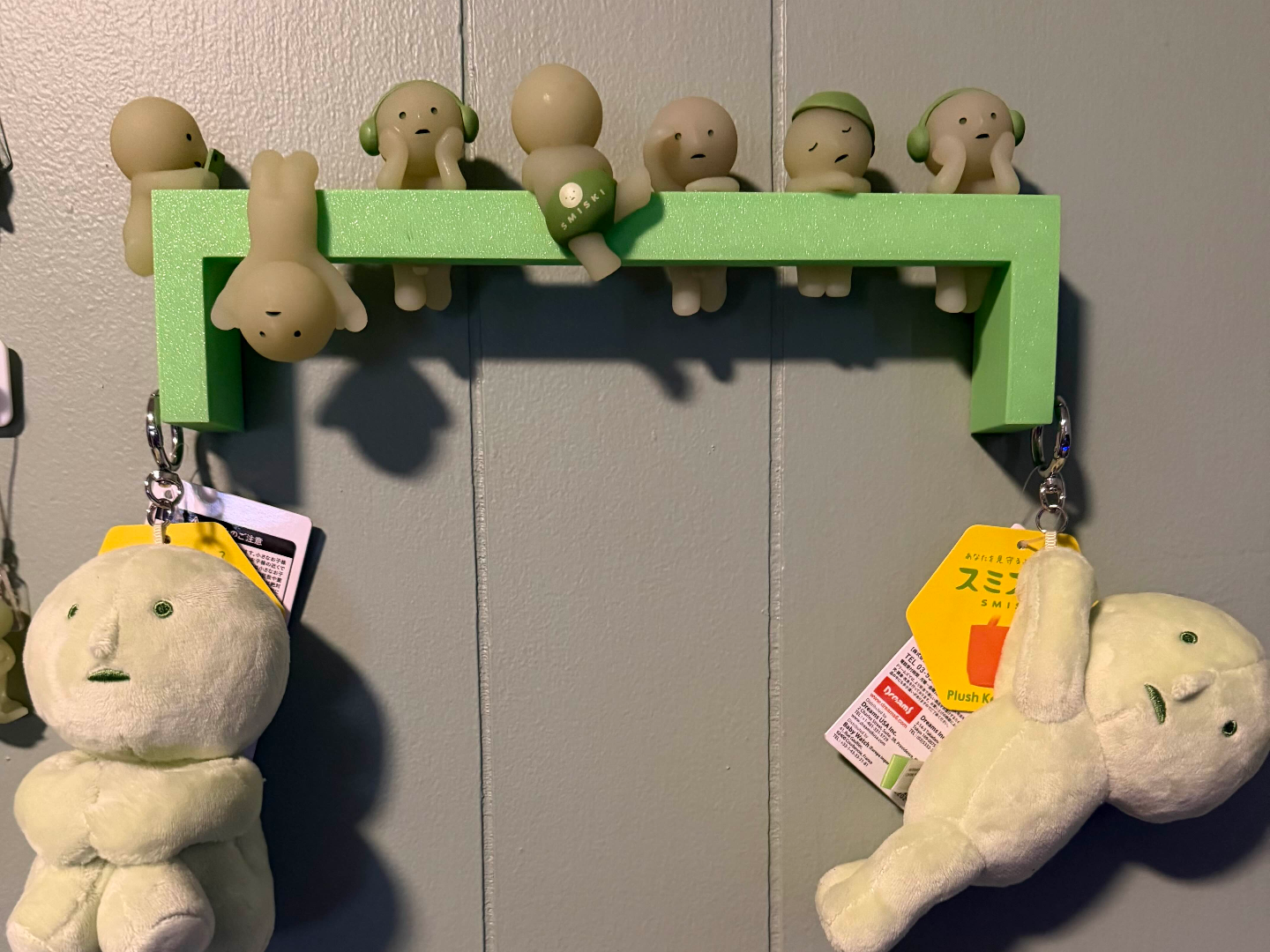 Hipper Shelf / Display for Smiski & Sonny Angel