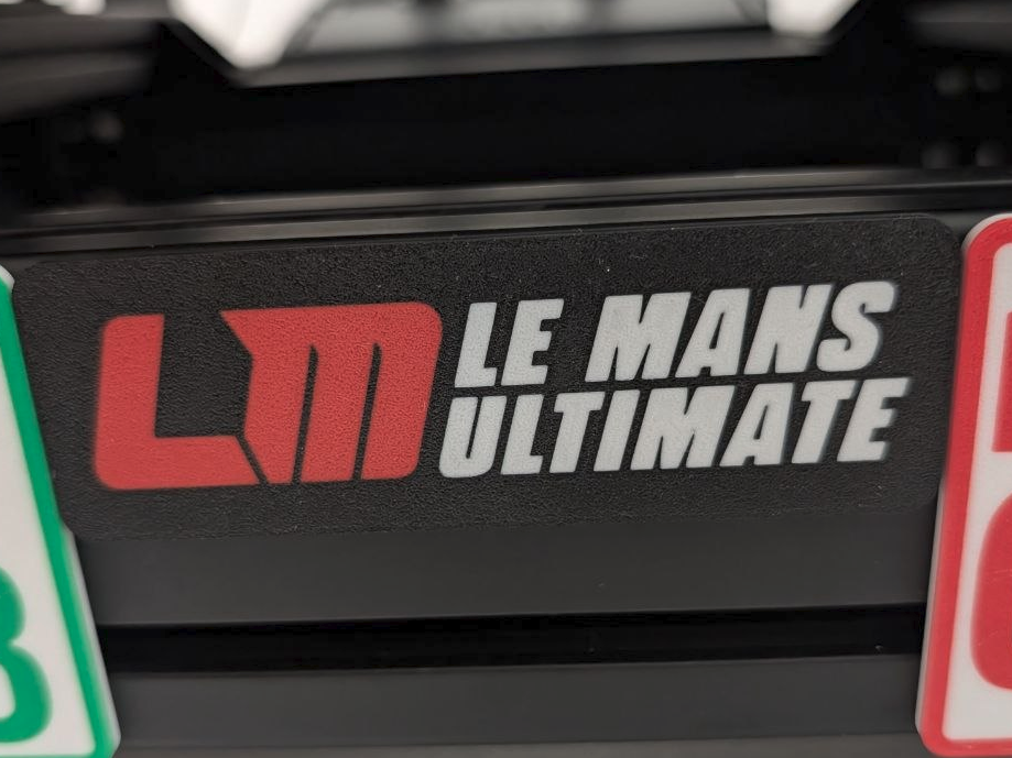 Le Mans Ultimate Simrig decorative plate