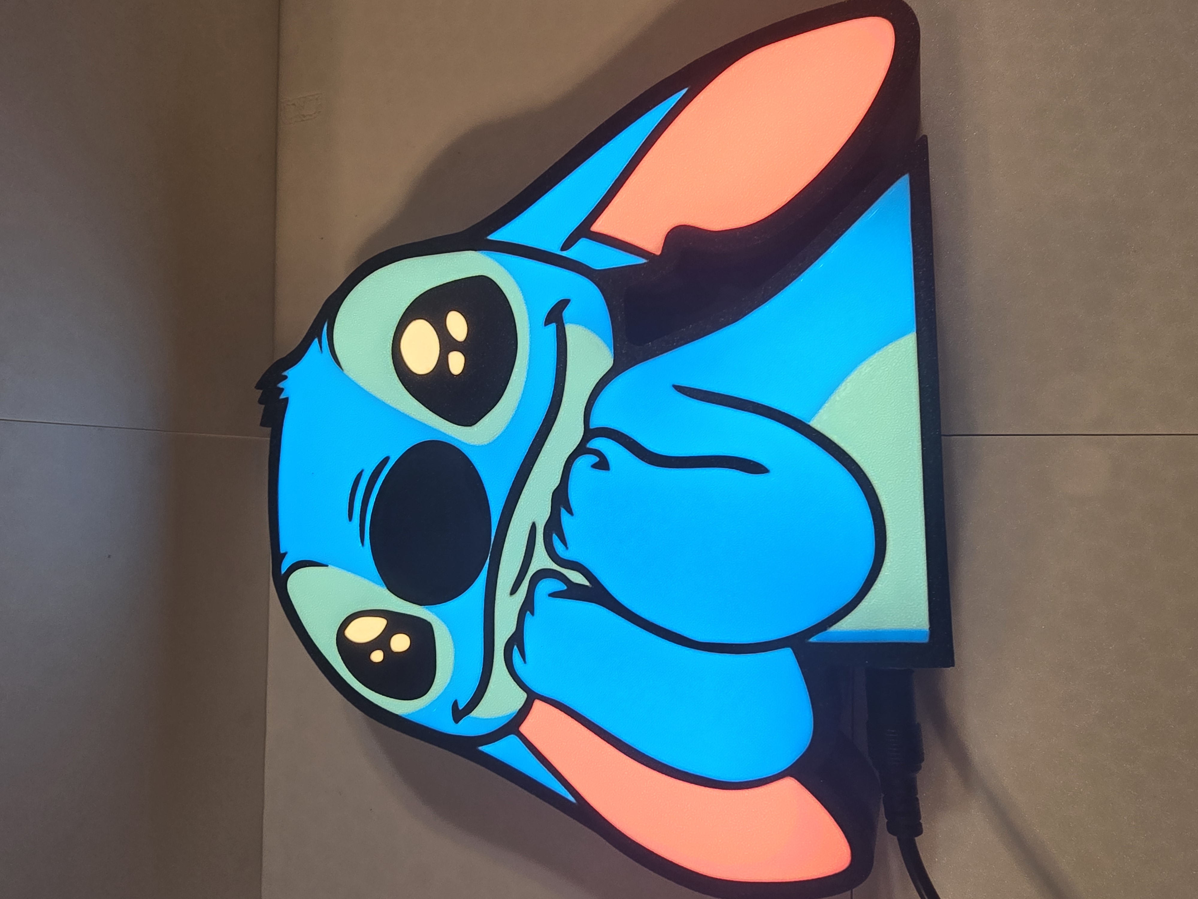 Stitch Pouting Lightbox