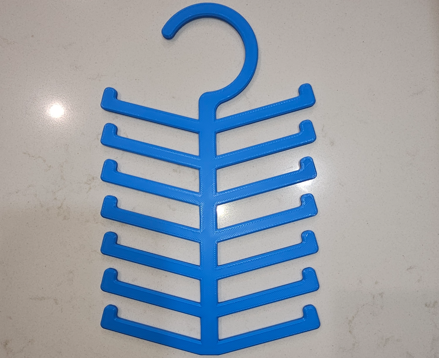 Stay On Tie Rack