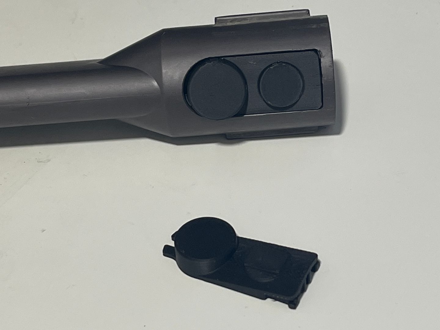 Dyson V10 Button