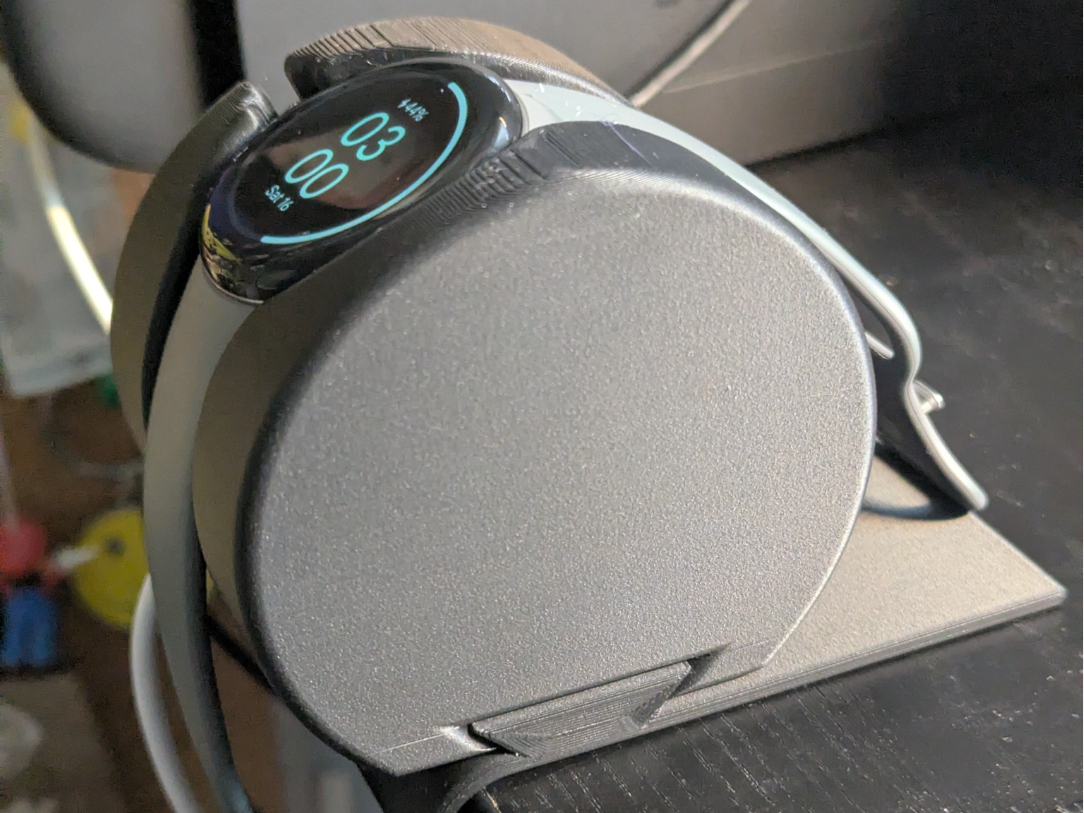 Pixel Watch 2 desk charging dock