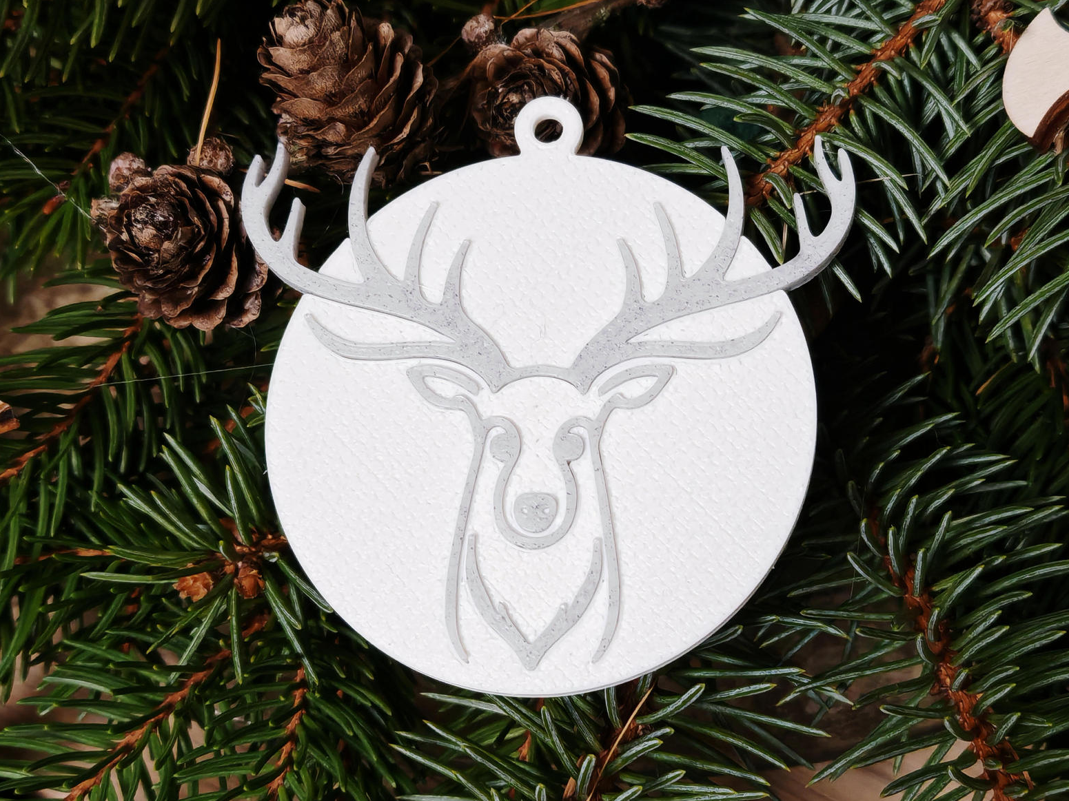 Christmas ornament with deer, double-sided