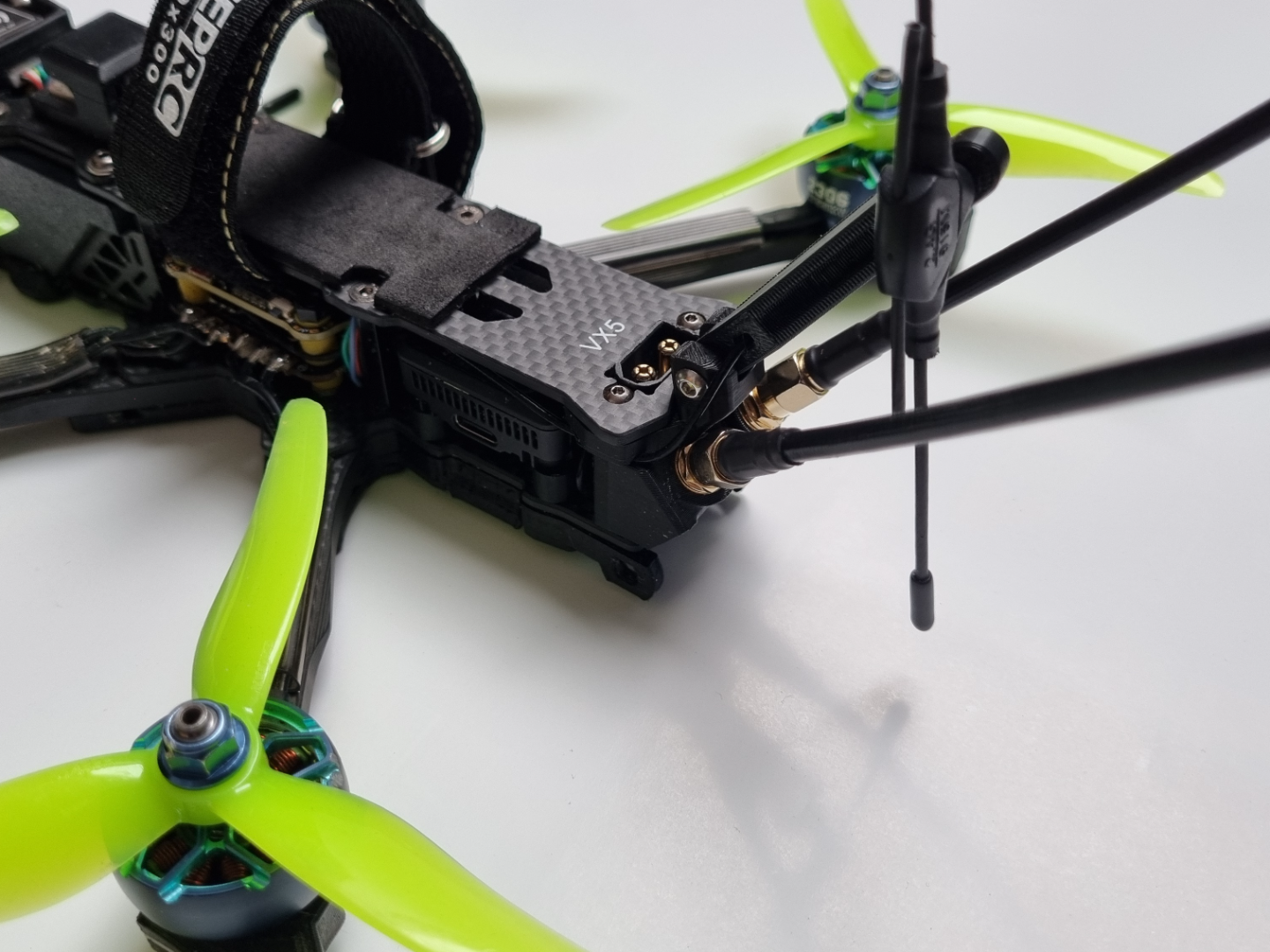 DJI O4 Pro SMA Antennenhalter Flyfish Volador VX5