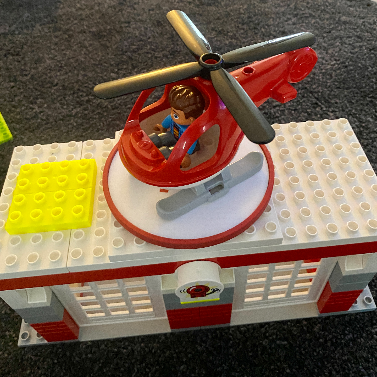 Helipad compatible with Duplo bricks