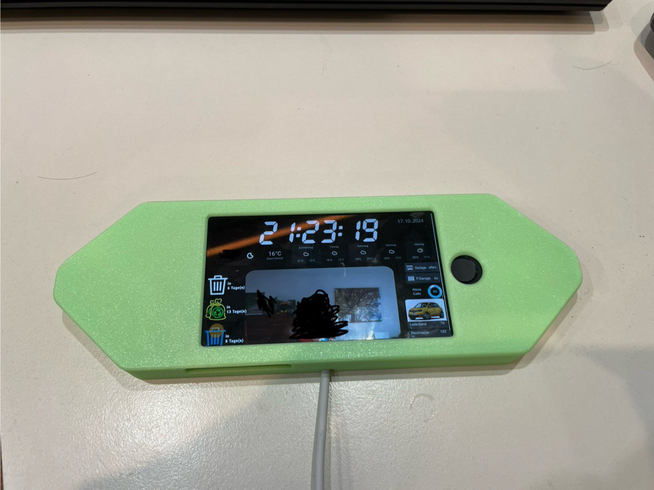 IphoneSE WallMount