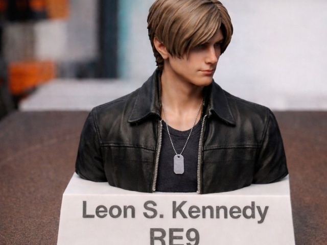 Leon S. Kennedy Bust RE9  High Detail & Easy Print