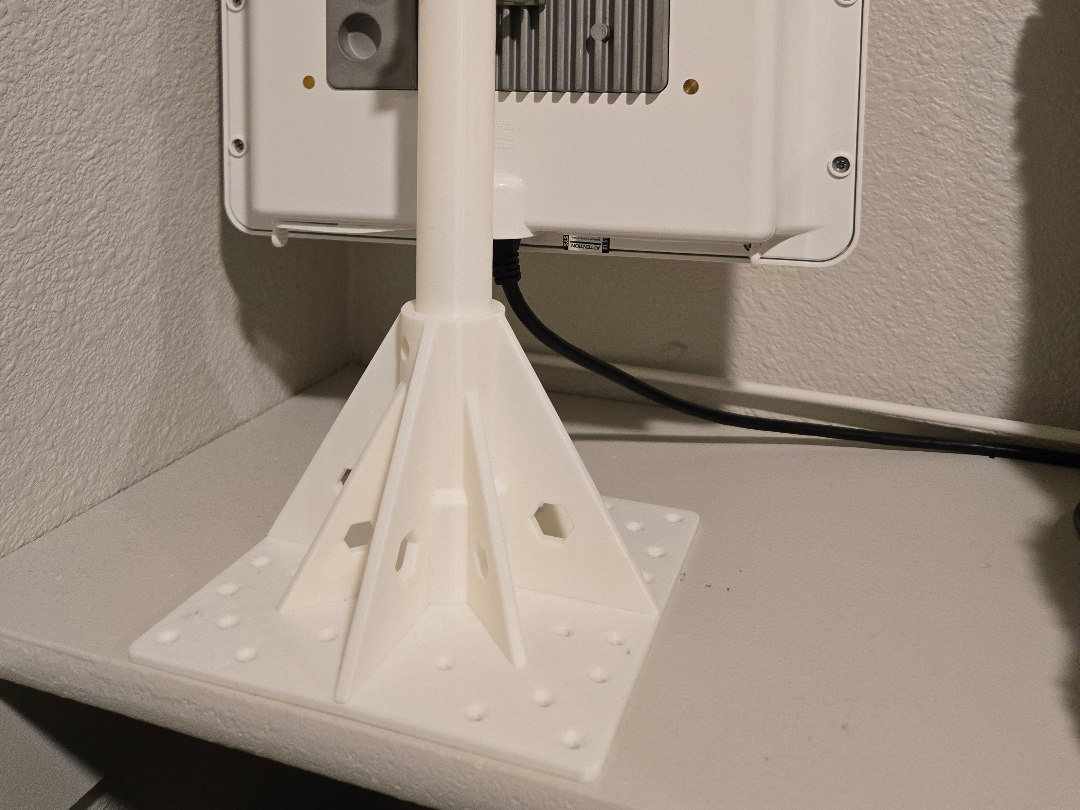 Cellular Antenna Floor Mount