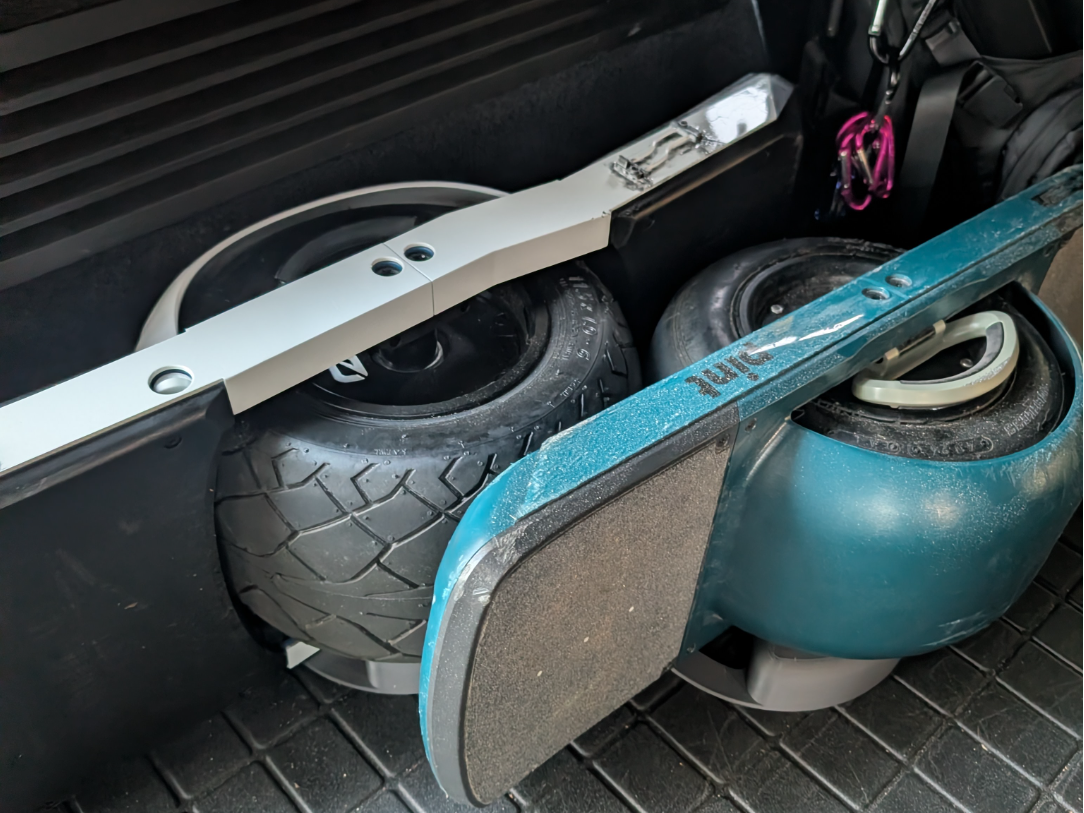OneWheel Car Mount/Holder (should fit most sizes)