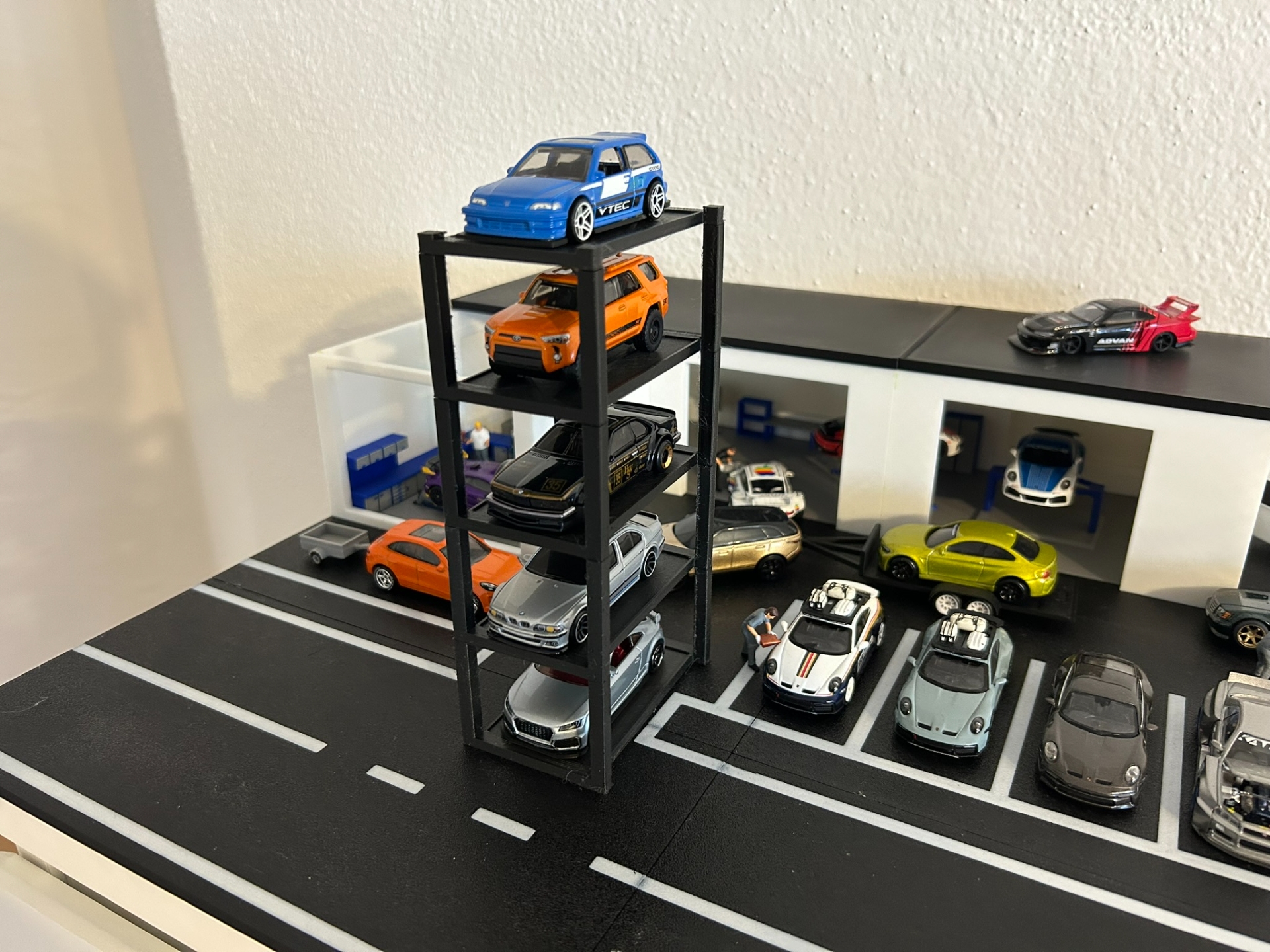 1/64 scale floor car stand (one car for floor)