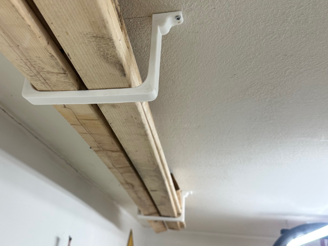 Wood Lumber / 2x4 Holder