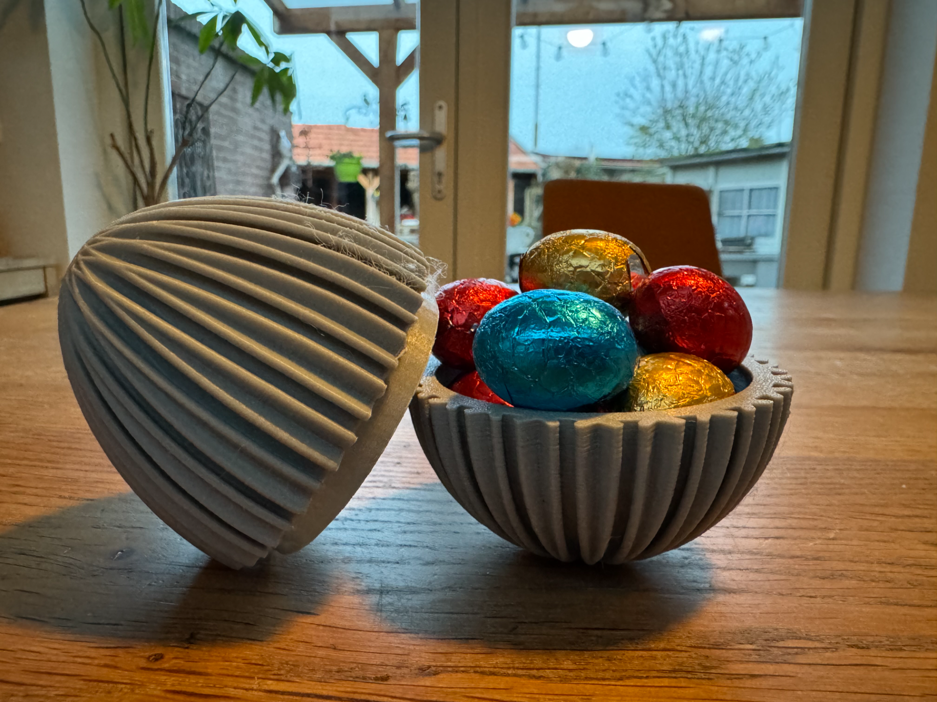 chocolate egg container