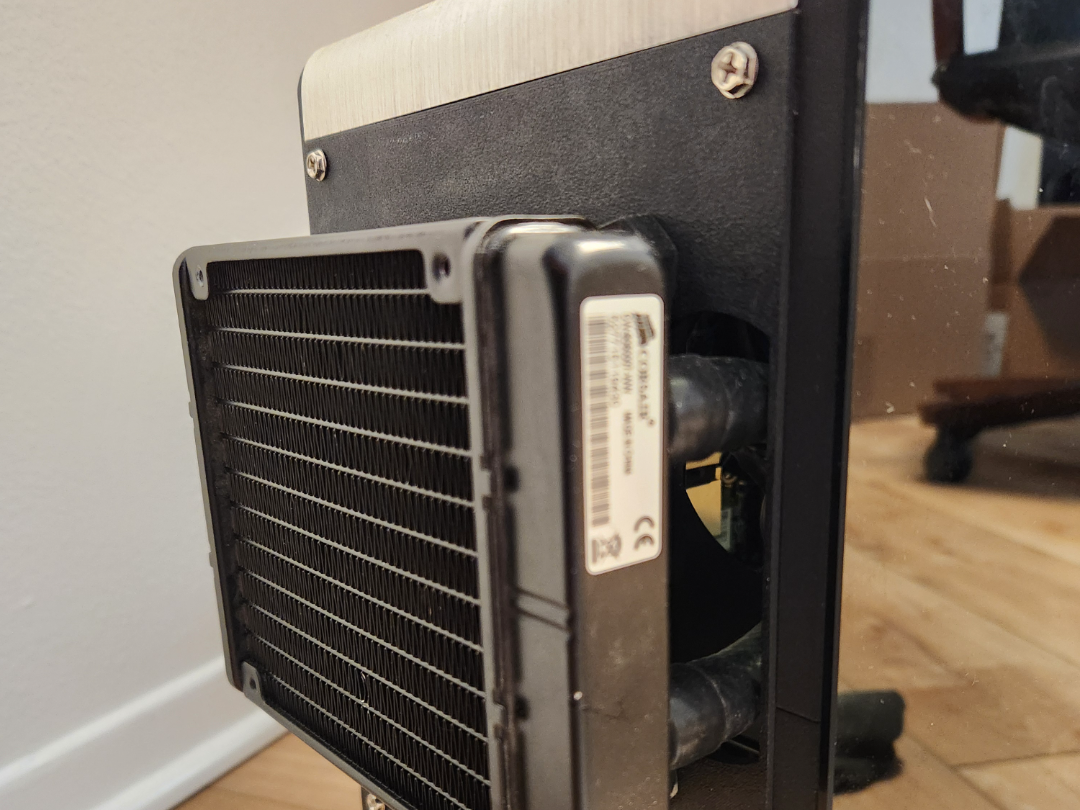 In Win 901 CPU Cooler / Fan Mount
