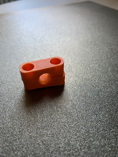 Staffa di montaggio in plastica per sensori di prossimità  proximity sensor holder 8mm